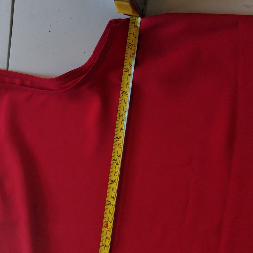 EUC WOMEN'S SLEEVELESS TOP - Picture 4 of 6
